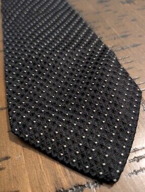 Brioni 100% Silk textured Tie